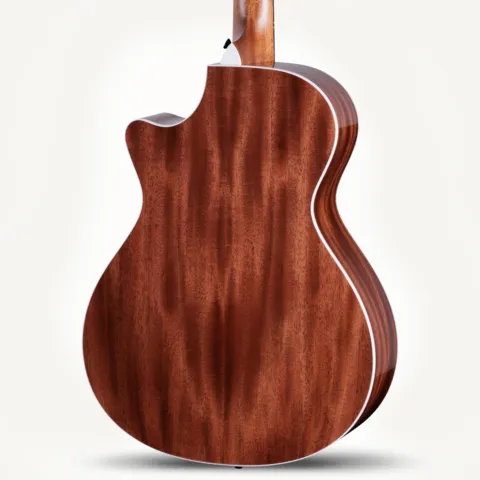 500 Series アコースティックギター | Taylor Guitars
